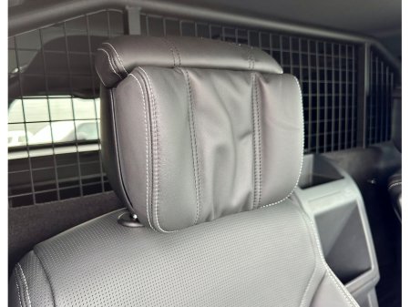 2024 Land Rover Discovery - photo 14