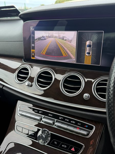 2019 Mercedes-Benz E-Class - photo 12