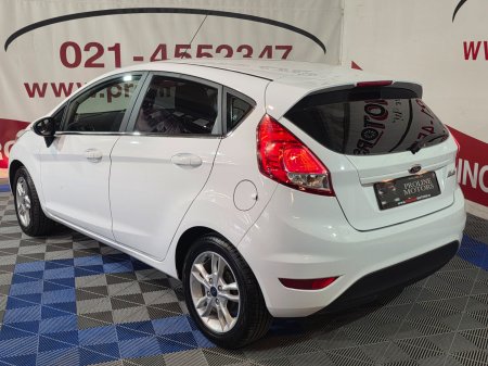 2016 Ford Fiesta - photo 8