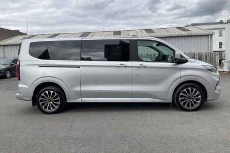 2026 Ford Tourneo Custom - photo 22