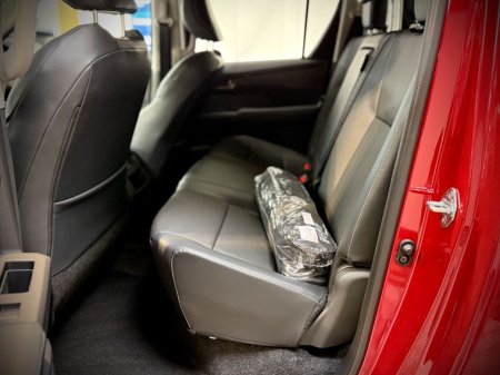 2026 Toyota Hilux - photo 12