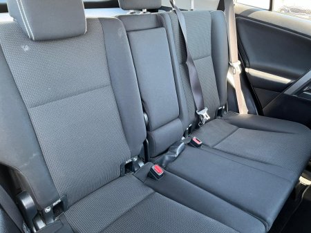 2016 Toyota RAV4 - photo 11