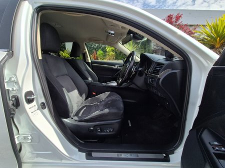 2021 Lexus CT - photo 13