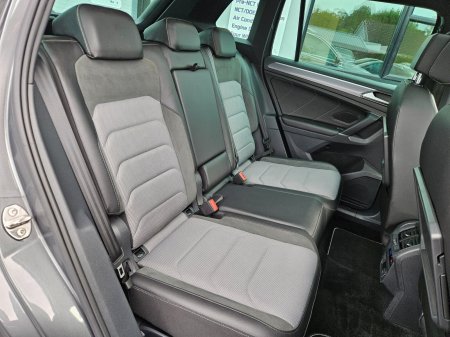 2017 Volkswagen Tiguan - photo 24