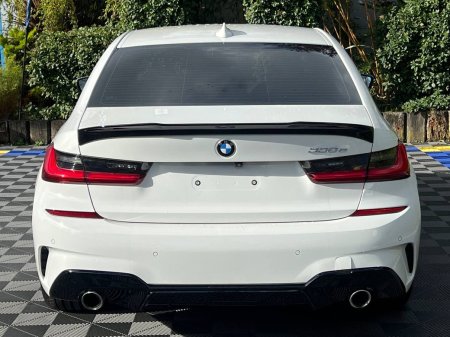 2021 BMW 3-Series - photo 17
