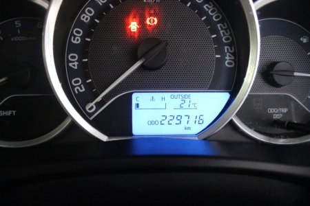 2015 Toyota Auris - photo 24