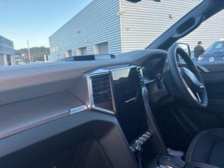 2026 Volkswagen Amarok - photo 2
