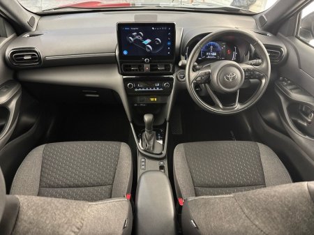 2026 Toyota Yaris Cross - photo 8