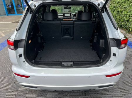 2023 Mitsubishi Outlander - photo 17