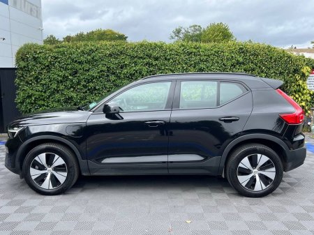 2023 Volvo XC40 - photo 3