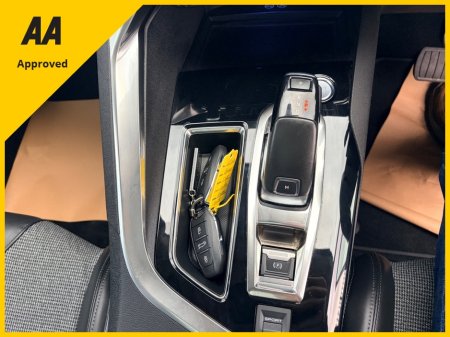 2018 Peugeot 5008 - photo 18