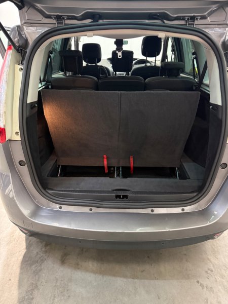 2015 Renault Grand Scenic - photo 12