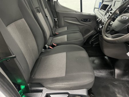 2021 Ford Transit - photo 11