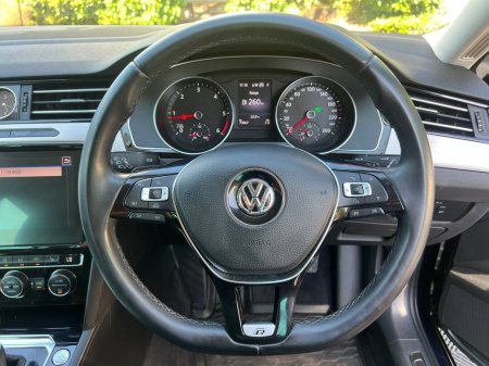2018 Volkswagen Passat - photo 4