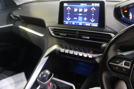 2017 Peugeot 3008 - photo 21
