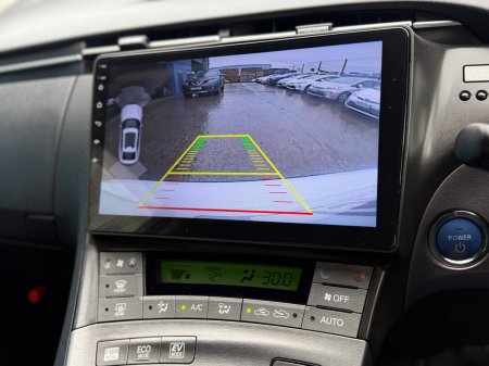 2015 Toyota Prius - photo 15
