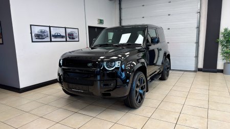 2025 Land Rover Defender - photo 5
