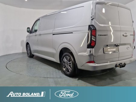 2026 Ford Transit Custom - photo 2