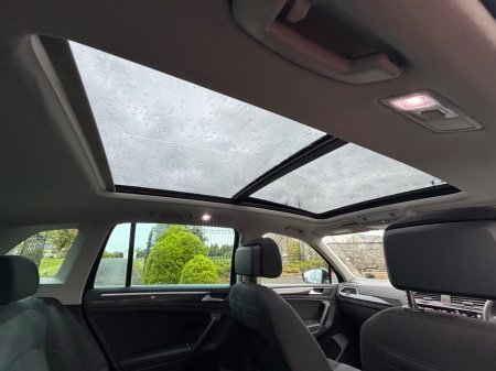 2023 Volkswagen Tiguan - photo 16