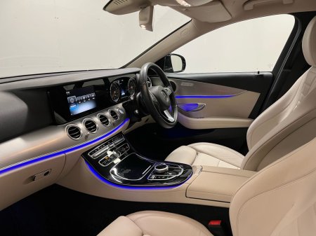 2017 Mercedes-Benz E-Class - photo 6