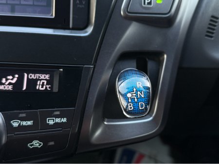 2014 Toyota Prius - photo 20