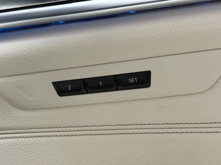 2022 BMW 5-Series - photo 20