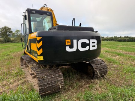 0 JCB  - photo 2