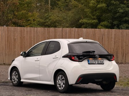 2022 Toyota Yaris - photo 16