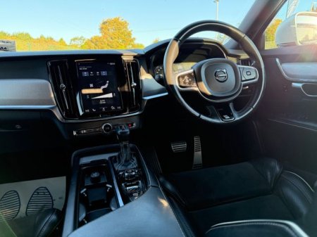 2018 Volvo S90 - photo 15