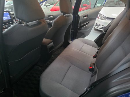 2020 Toyota Corolla - photo 15
