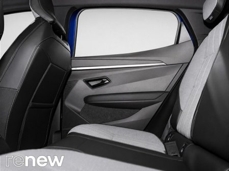 2024 Renault Megane E-Tech - photo 11