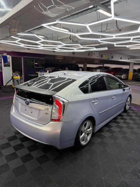 2013 Toyota Prius - photo 4