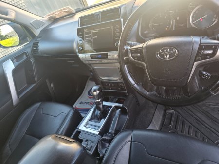 2021 Toyota Land Cruiser - photo 11