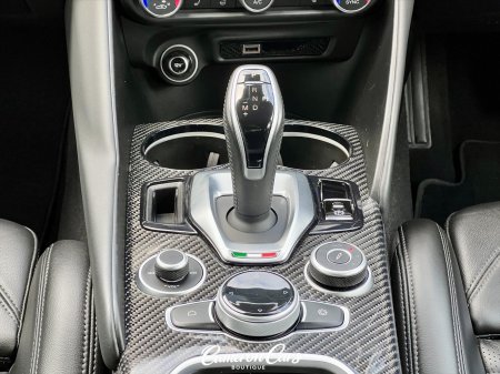 2023 Alfa Romeo Giulia - photo 32