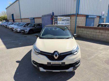 2019 Renault Captur - photo 2
