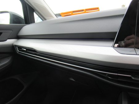 2023 Volkswagen Golf - photo 5