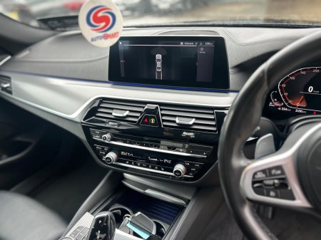 2020 BMW 5-Series - photo 11