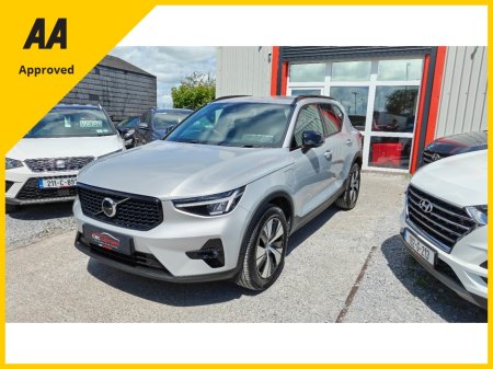 2023 Volvo XC40 - photo 5