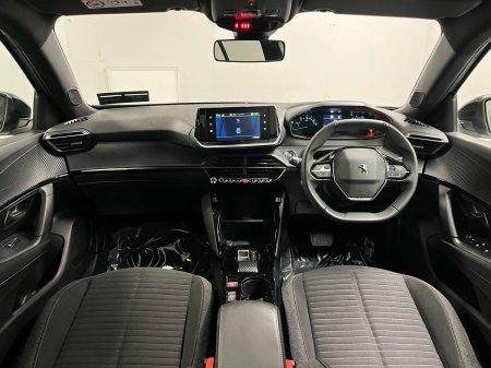 2023 Peugeot 2008 - photo 2