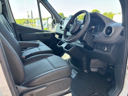 2026 Mercedes-Benz Sprinter - photo 5