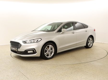 2020 Ford Mondeo - photo 3