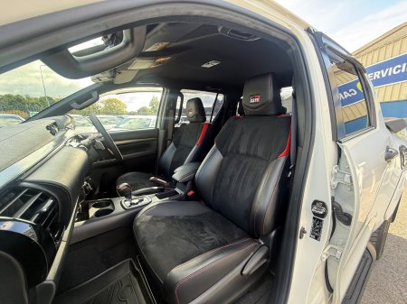 2023 Toyota Hilux - photo 16