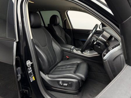 2022 BMW X5 - photo 11
