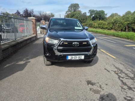 2021 Toyota Hilux - photo 3