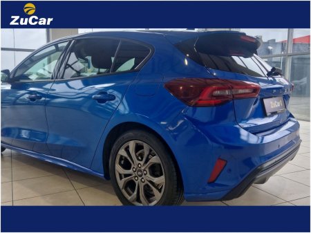 2022 Ford Focus - photo 7