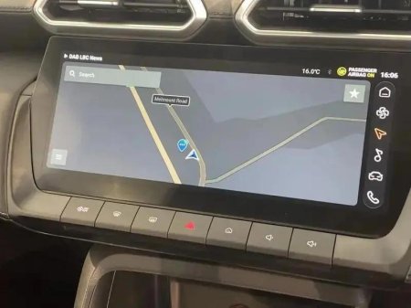 2025 MG ZS - photo 24