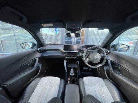 2021 Peugeot 2008 - photo 8