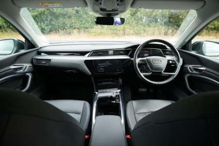 2023 Audi Q8 e-tron - photo 4
