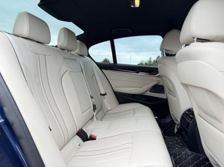 2018 BMW 5-Series - photo 33