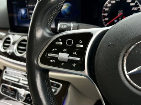 2019 Mercedes-Benz E-Class - photo 22